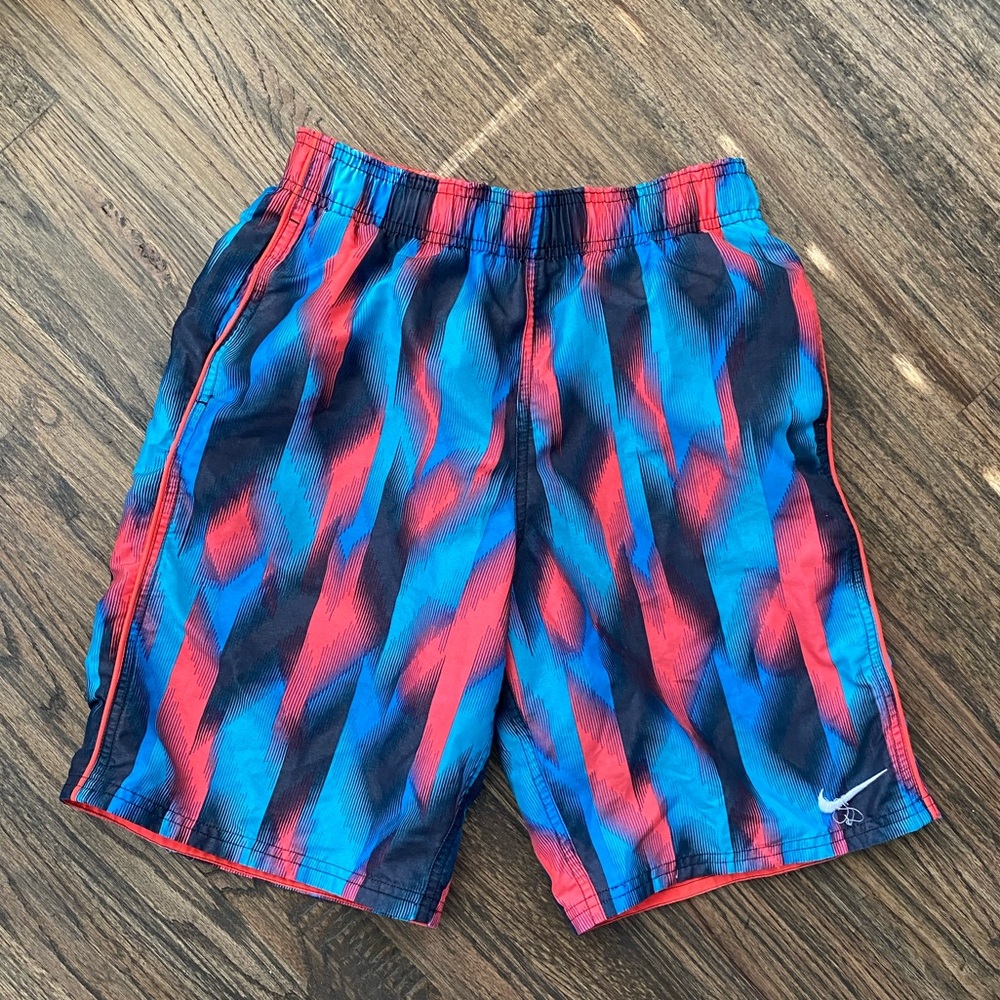 2 pairs swim trunks